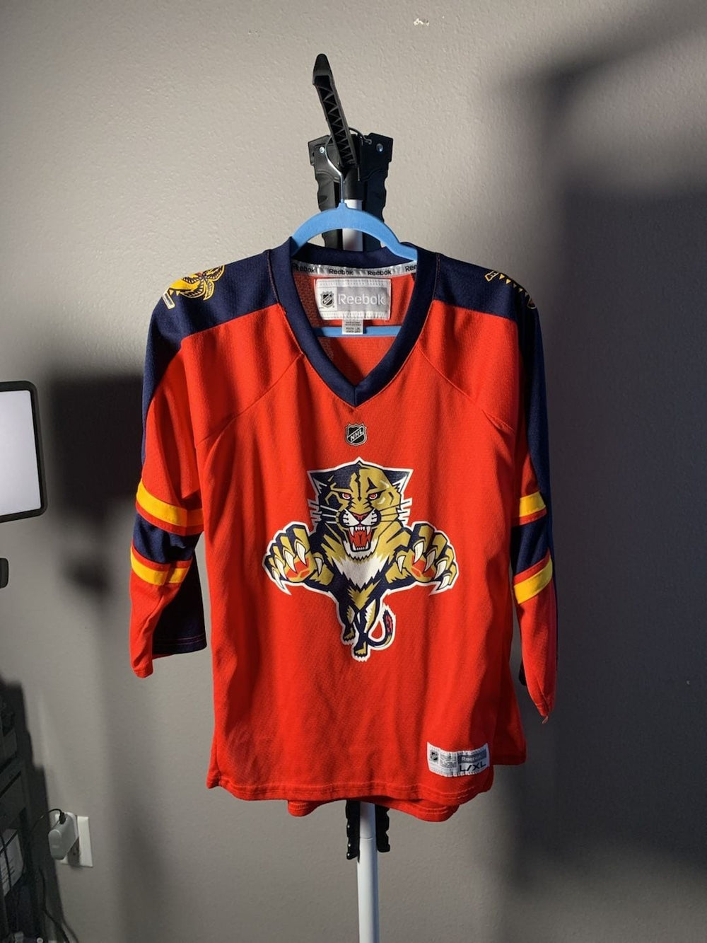 Reebok Florida Panthers Youth L/XL Red Hockey Jersey
