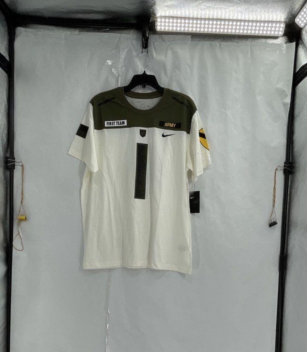 Nike US Army First Team Graphic T-Shirt Size XL