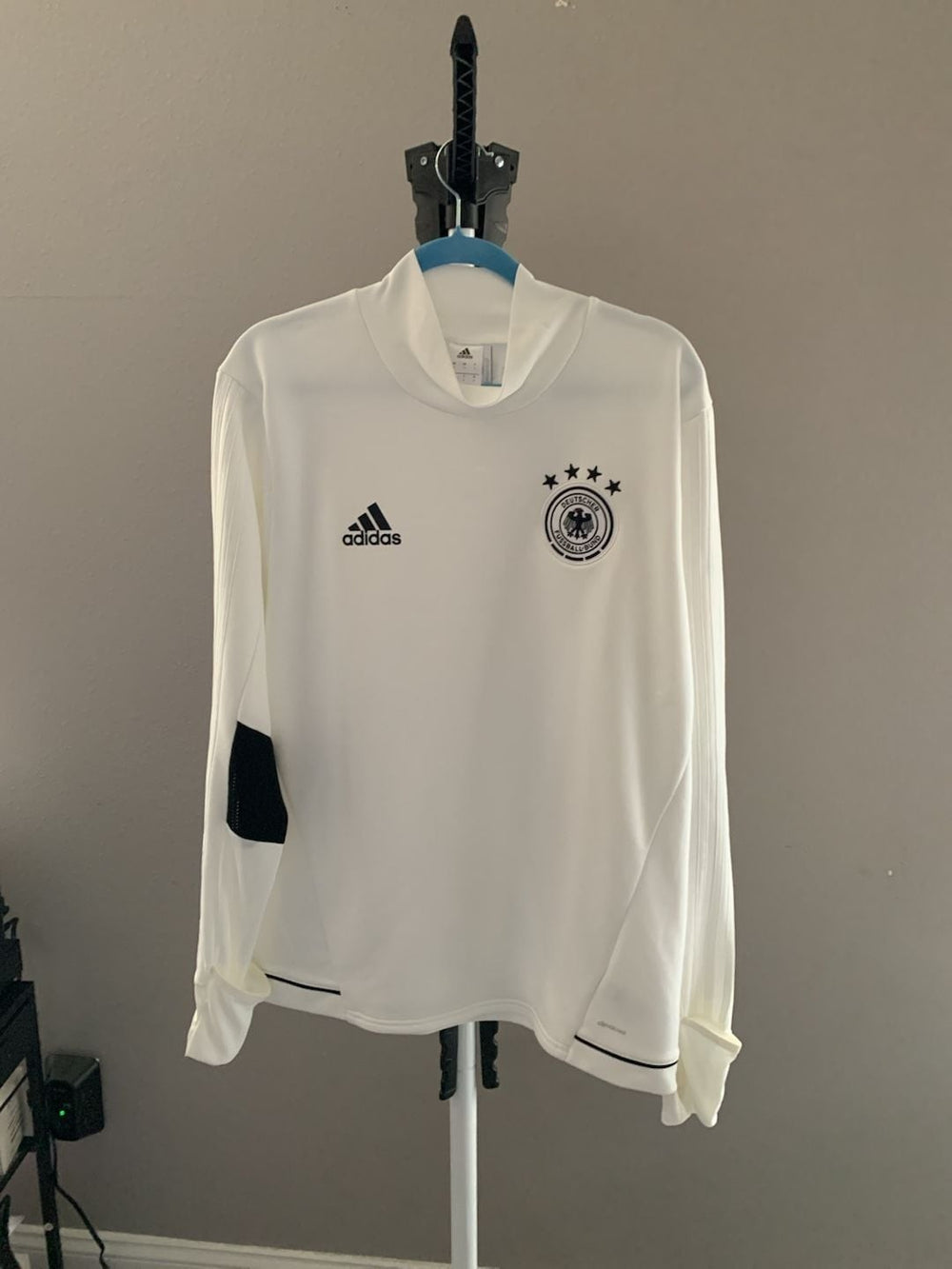 Adidas Germany DFB 2015-2016 Training Soccer Long Sleeve Pullover Jersey