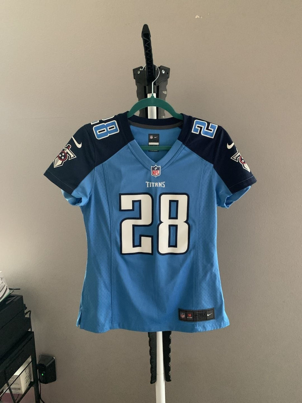 Nike Tennessee Titans Chris Johnson #28 On-Field Women's Football Jersey