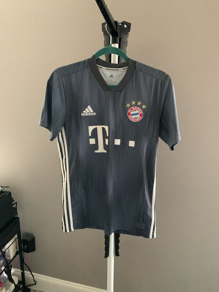 Adidas 2018-19 FC Bayern Munich Third Kit Jersey - Thiago #6