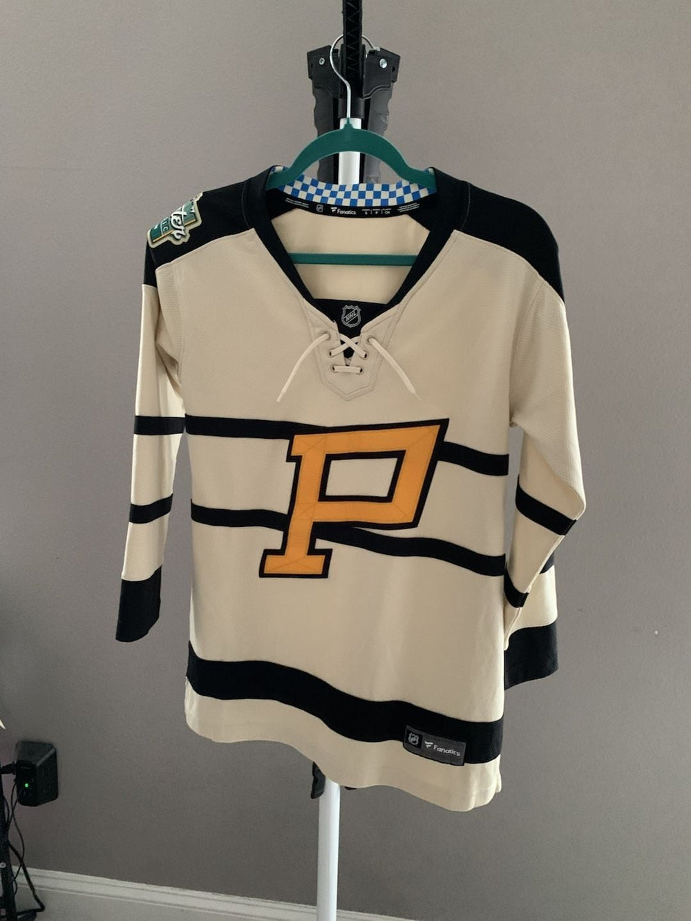 Fanatics Pittsburgh Penguins 2023 NHL Winter Classic Women's Hockey Jersey