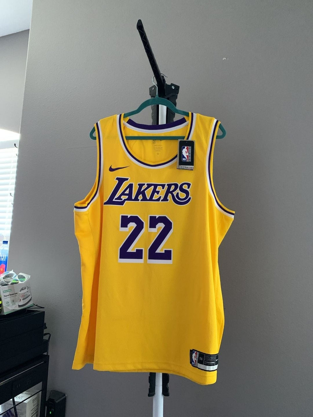 Nike Los Angeles Lakers Elgin Baylor Icon Edition Swingman Jersey