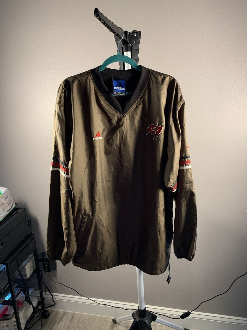 Vintage 90s Adidas Tampa Bay Buccaneers NFL V-Neck Pullover Windbreaker Jacket X