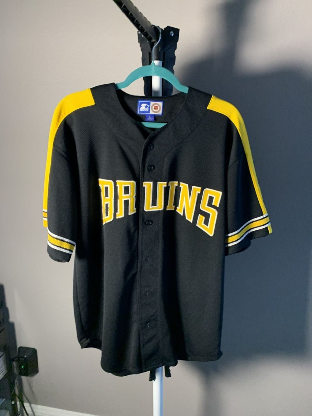 Vintage Starter NHL Boston Bruins Button-Down Mesh Baseball Jersey
