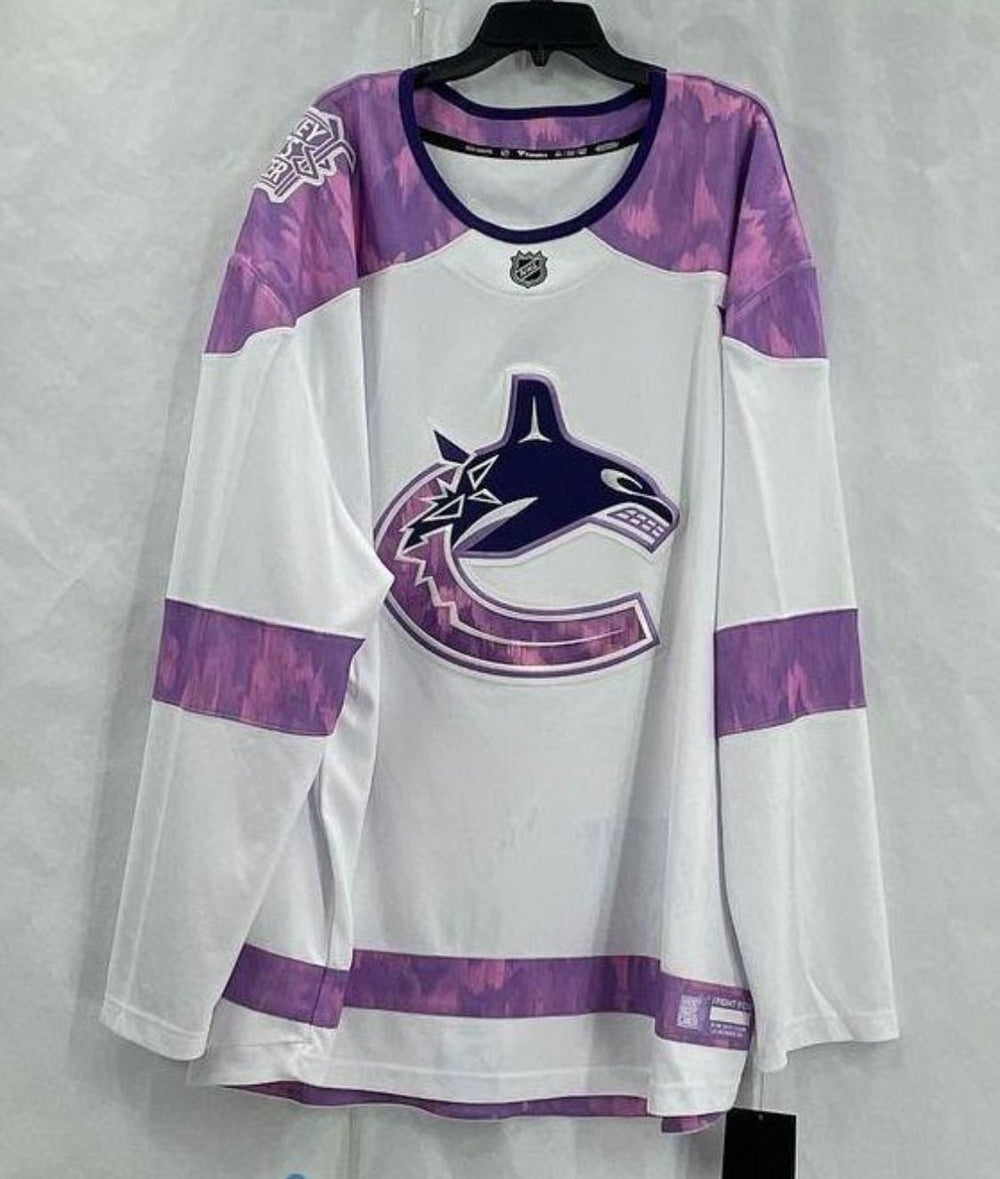 Fanatics Vancouver Canucks Hockey Fights Cancer Jersey Size 4XL