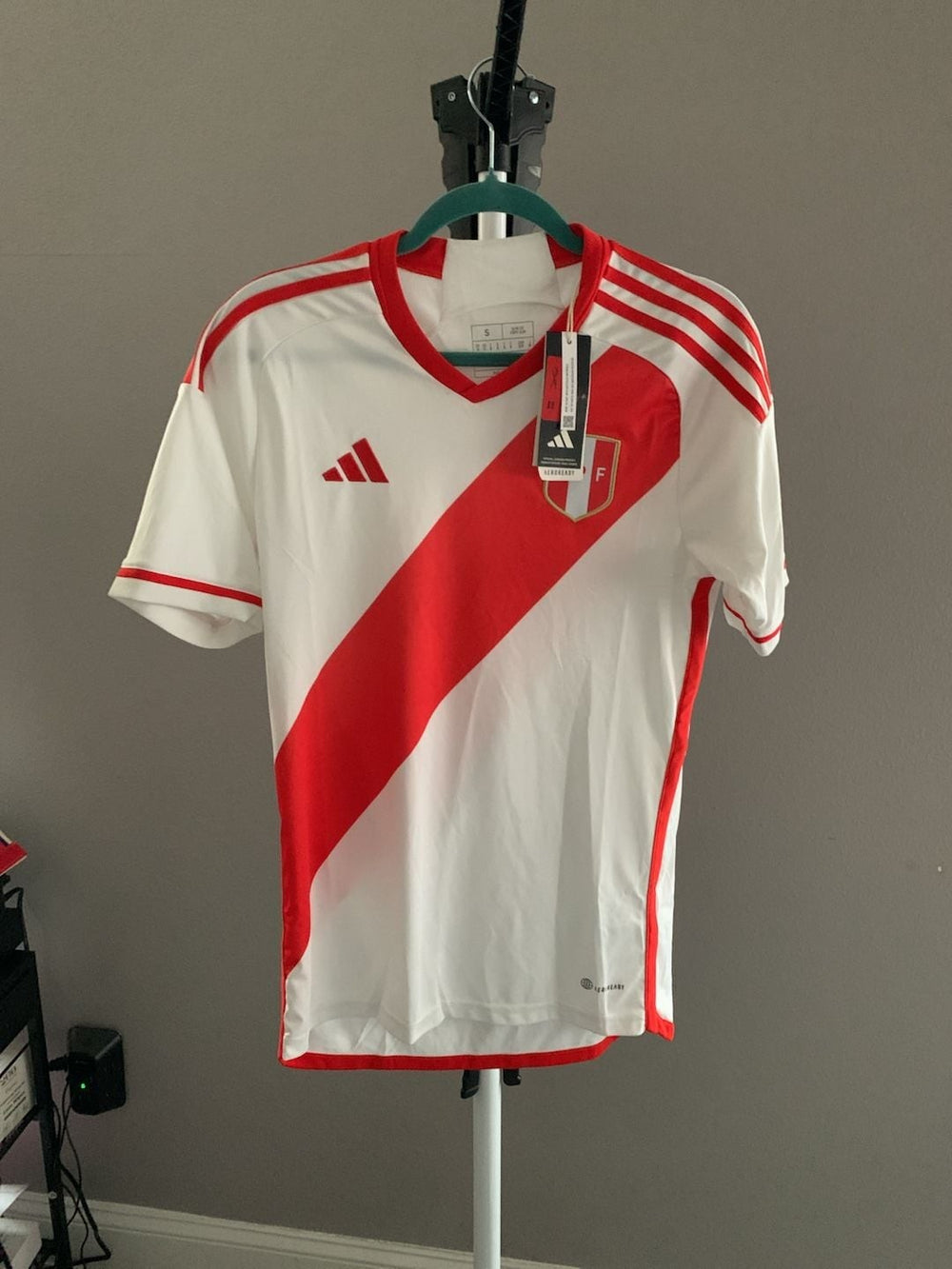 Adidas Peru National Team 2023-2024 Home Soccer Jersey AEROREADY