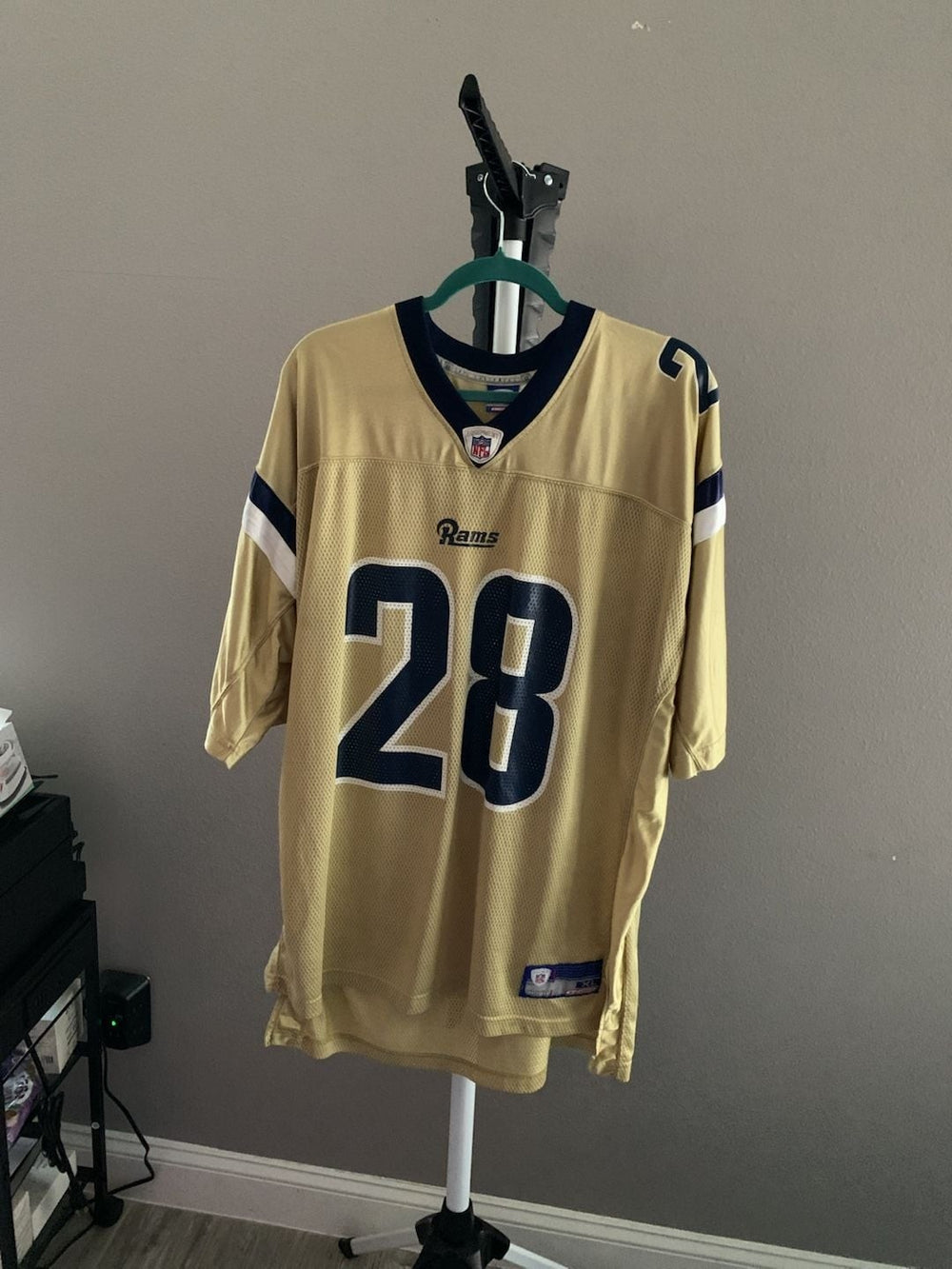 Reebok St. Louis Rams Marshall Faulk 28 Jersey Gold Size XL