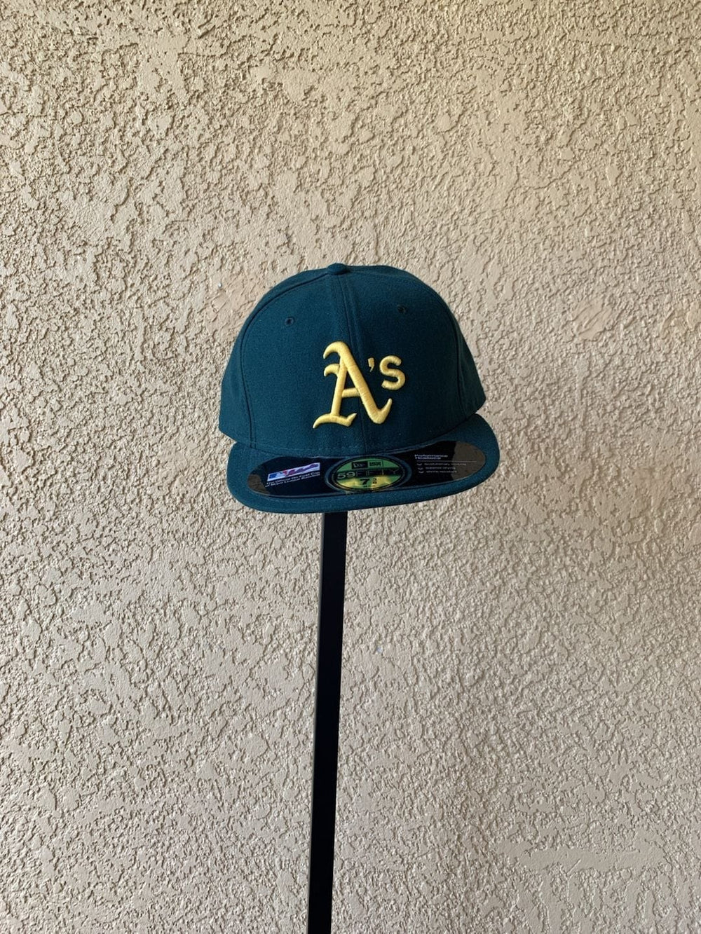 New Era Oakland Athletics 59FIFTY Fitted Hat Size 7 3/8