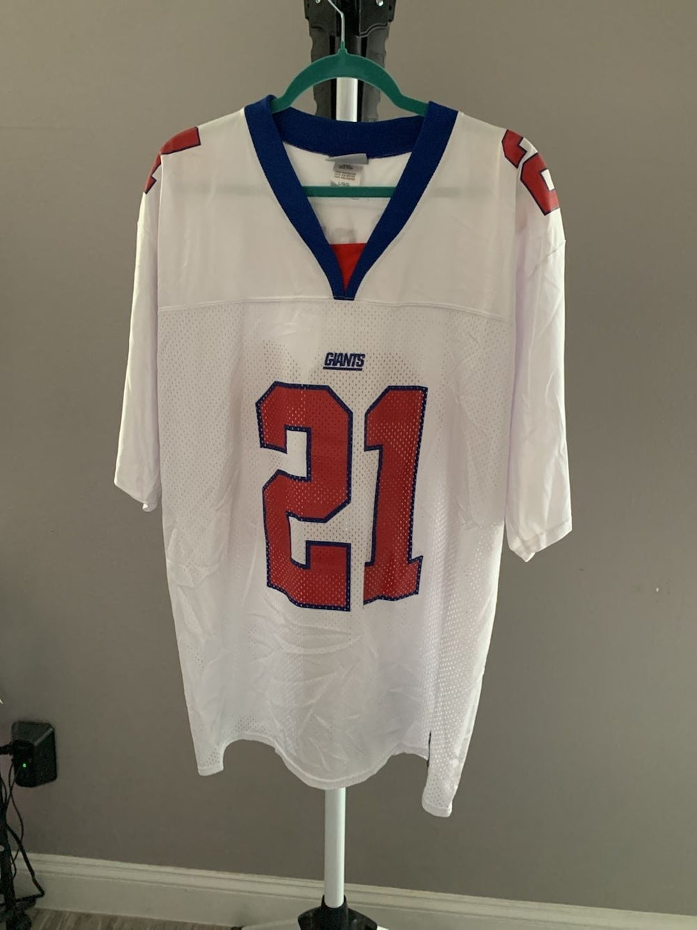 Vintage Reebok New York Giants #21 Tiki Barber White Replica Football Jersey