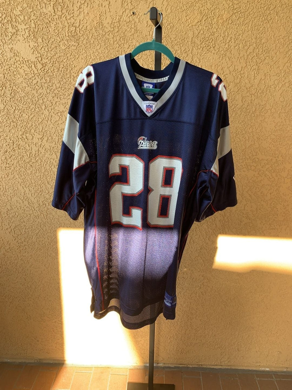 Reebok NFL New England Patriots Corey Dillon 28 Jersey Size XL