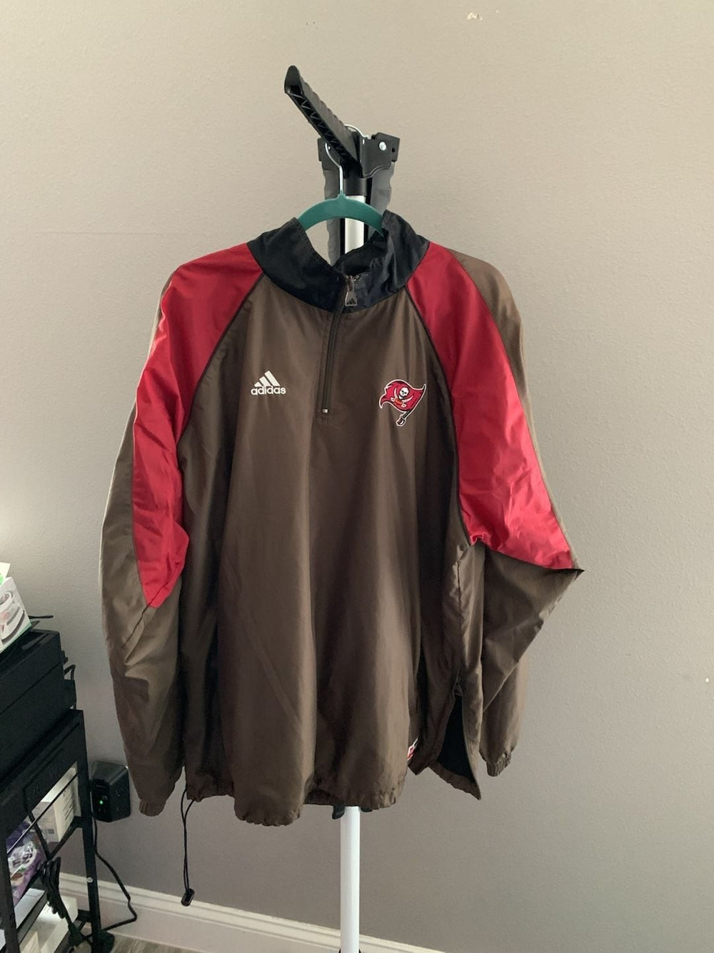 Vintage Adidas Tampa Bay Buccaneers NFL 1/4 Zip Pullover Jacket Size XL